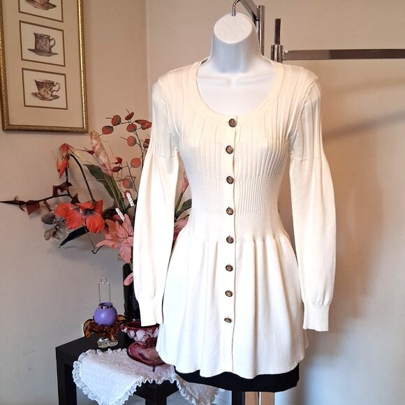 NWT Woman's White Cardigan Knit Lightweight Ladies Sweater Outerwear - Picture 6 of 8
